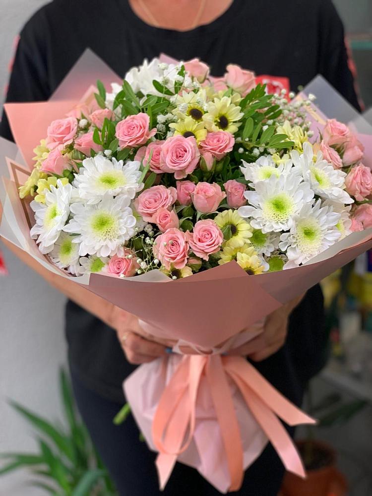 Букет цветов из: Розы и Хризантемы в Большовской