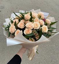 Букет Кремовые розы Латте в Большовской