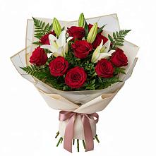 Букет цветов из:  Лилии и Розы в Большовской