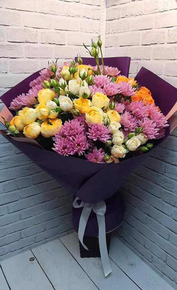 Букет цветов из: Хризантемы и Розы в Большовской