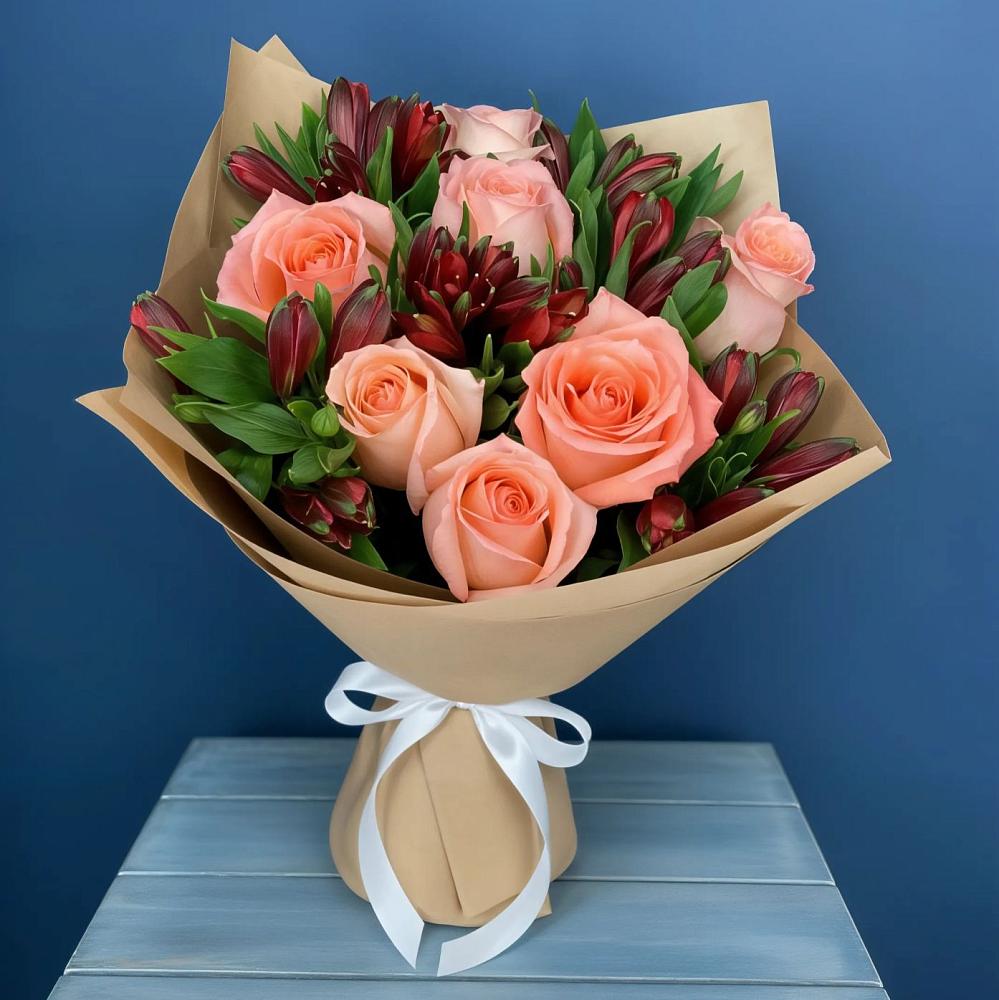 Букет цветов из: Розы и Альстромерии в Большовской