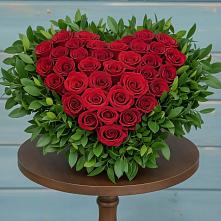 Цветочная композиция из Розы в виде сердца в Большовской