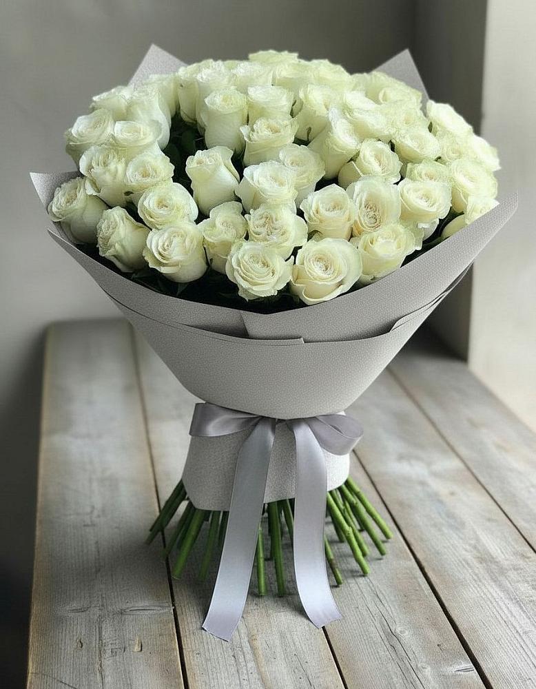 Букет 35 Белых роз в Большовской