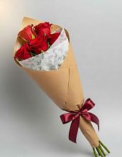 Букет цветов из:  Розы в Большовской