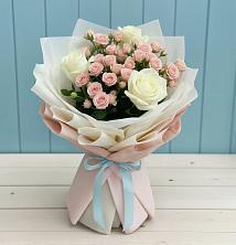 Букет цветов из:  Розы в Большовской
