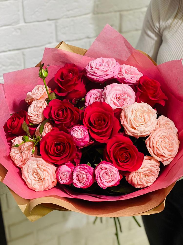 Букет цветов из: Розы в Большовской