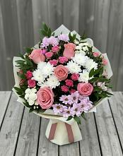 Букет цветов из:  Альстромерии, Гвоздики, Розы и Хризантемы в Большовской