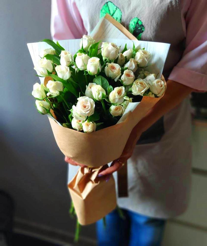 Букет цветов из: Розы в Большовской