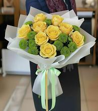 Букет цветов из:  Хризантемы и Розы в Большовской