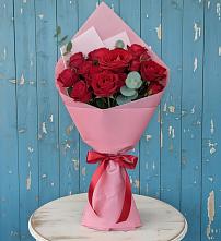 Букет цветов из:  Розы в Большовской