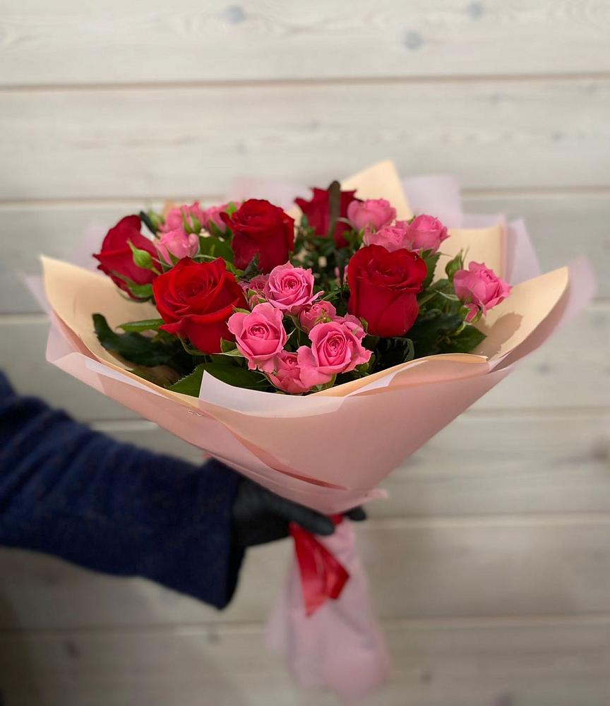 Букет цветов из: Розы в Большовской